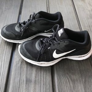 Nike Training Flex TR5 shoes